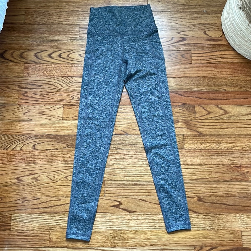 Aerie Gray Leggings. XS.